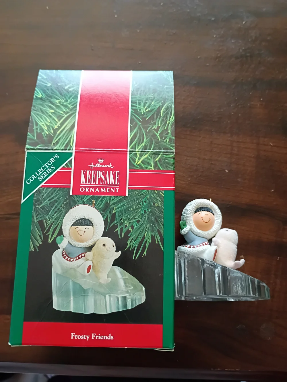1990 Hallmark Keepsake Ornament Frosty Friends - White, Green, Red